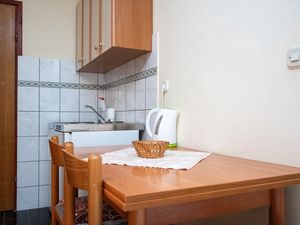 18324133-Ferienwohnung-2-Ražanac-300x225-2