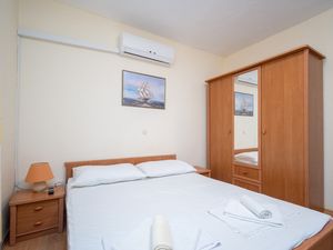 18324133-Ferienwohnung-2-Ražanac-300x225-4