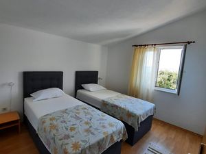 23927598-Ferienwohnung-5-Ražanj-300x225-4