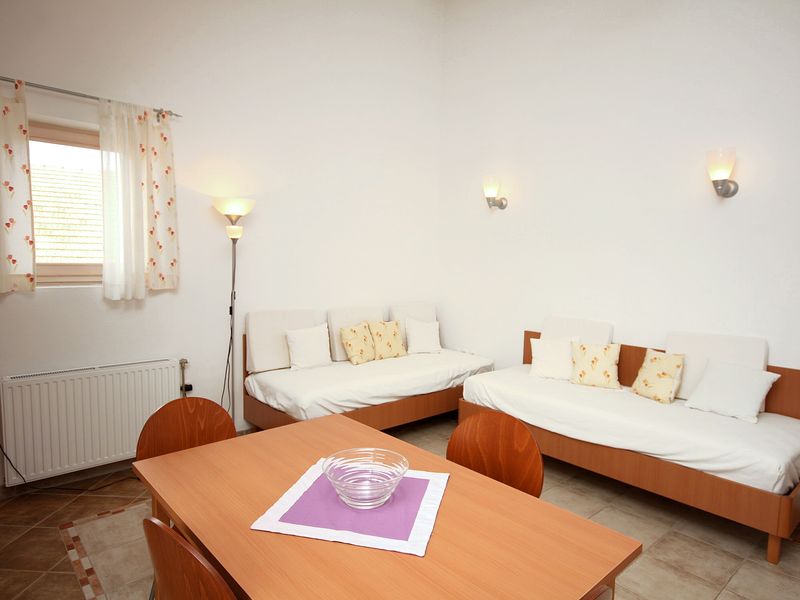 23927641-Ferienwohnung-4-Ražanj-800x600-1