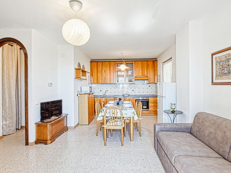 24016409-Ferienwohnung-4-Recco-800x600-2