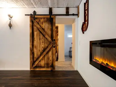 Kamin-/Ofen