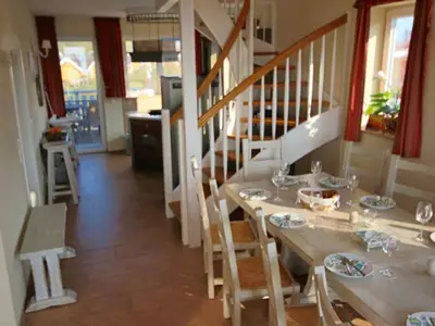 DiningRoom