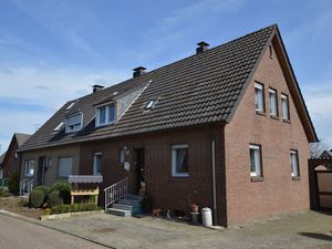 19393181-Ferienwohnung-4-Rees-300x225-1