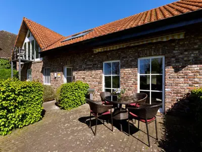 Ferienwohnung "Garten"- Terrasse