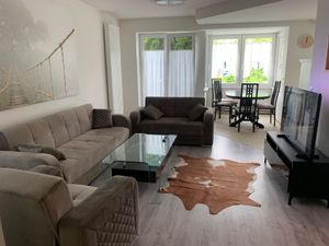 23096749-Ferienwohnung-5-Reinbek-300x225-0