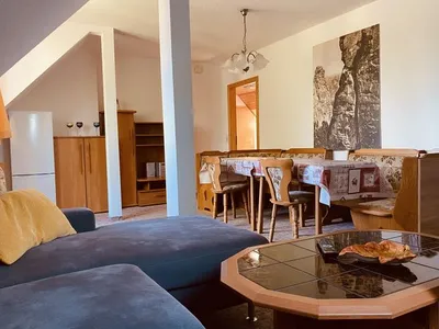 Ferienwohnung für 6 Personen (91 m²) in Reinhardtsdorf-Schöna 7/10