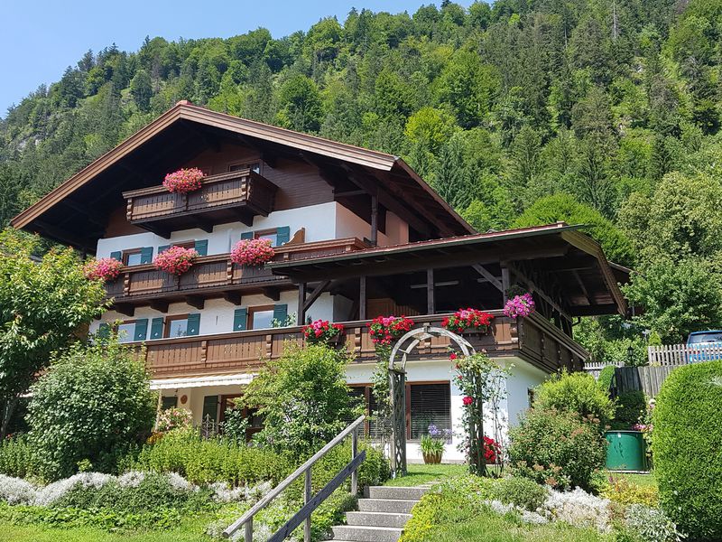 Herzlich Willkommen im Haus Alpenblick