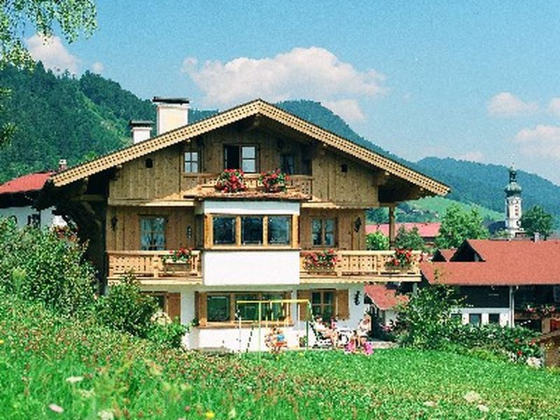 Das Haus im Sommer