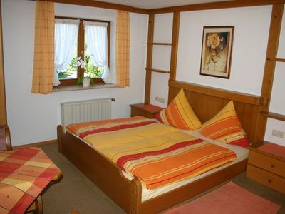 Zusätzliches Schlafzimmer mit Bad 3-Raumwohnung