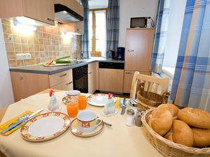 92821-Ferienwohnung-6-Reit im Winkl-300x225-3