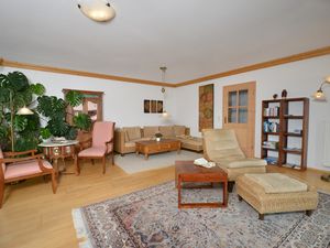 22219533-Ferienwohnung-6-Reit im Winkl-300x225-1