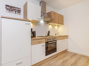 19186021-Ferienwohnung-3-Reit im Winkl-300x225-4