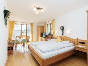 72137-Ferienwohnung-2-Reit im Winkl-300x225-5