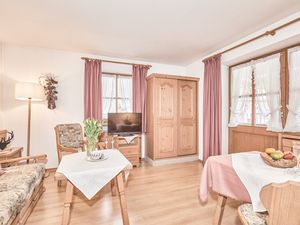 74361-Ferienwohnung-3-Reit im Winkl-300x225-5