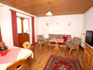 72193-Ferienwohnung-2-Reit im Winkl-300x225-3