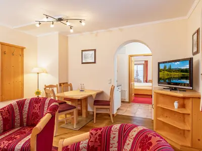 2-Raum-Wohnung Kaiserblick mit Balkon