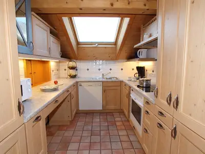 Exclusive-3-Raum-Dach-Wohnung Kaiserblick mit Balkon