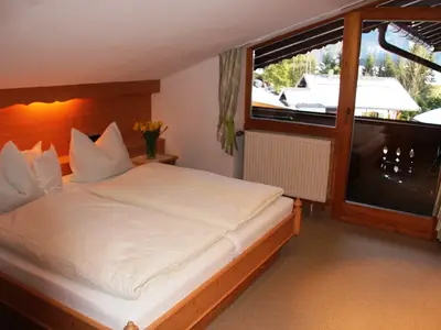 in der Wohnung 3