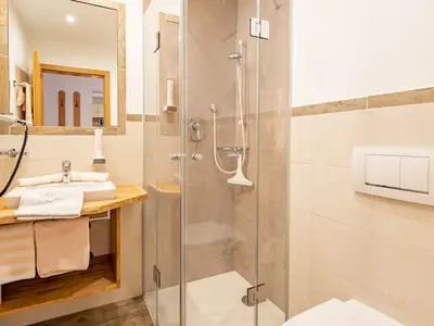 in der Wohnung Sonnenschein