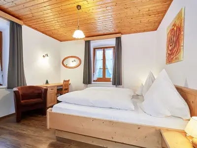 unsere gemütliche Drei-Raum-Wohnung