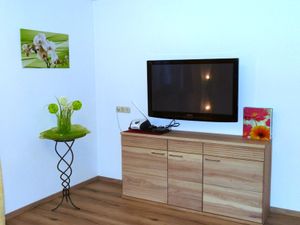 1672436-Ferienwohnung-4-Reit im Winkl-300x225-5