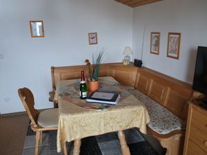 18391037-Ferienwohnung-4-Reit im Winkl-300x225-3