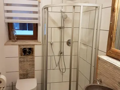Bad mit Dusche