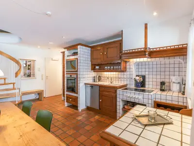 Küche mit Eingangsbereich