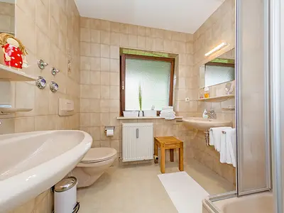 Ferienwohnung für 4 Personen (68 m²) in Reit im Winkl 10/10