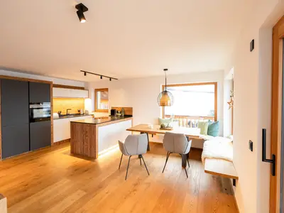 designchalets auf 685 hochalm Eßzimmer