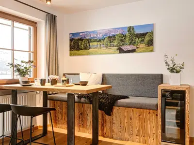 activechalets six.nine.eight alpstyle Eßbereich