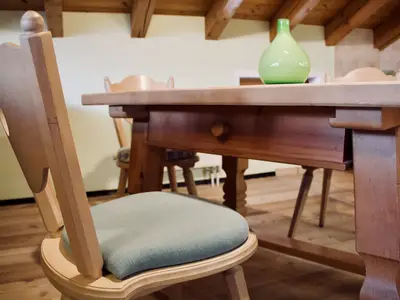 Tisch und Stühle mit  Seele