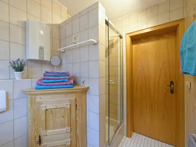 Ihr eigenes Badezimmer mit Dusche