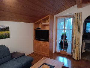 24048972-Ferienwohnung-2-Reit im Winkl-300x225-2