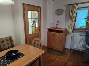 24048972-Ferienwohnung-2-Reit im Winkl-300x225-5