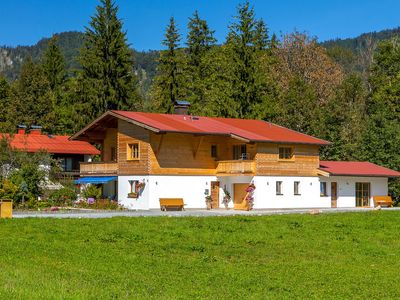 Haus Alpina im Sommer