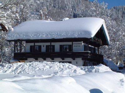 Haus Heimfriede im Winterkleid