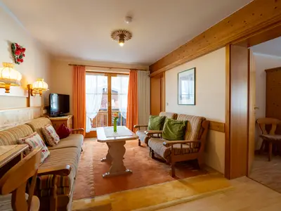 Wohnzimmer Balkon 11