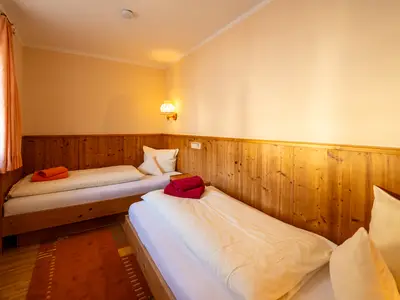Kleines Schlafzimmer 11