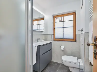 Badezimmer 2 Ferienwohnung Kaiserblick