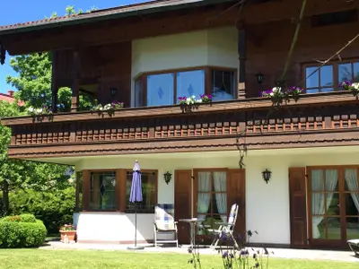 Terasse zur Fewo Bergveilchen