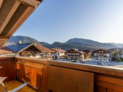 Unterberghorn - Südwestbalkon mit Bergblick
