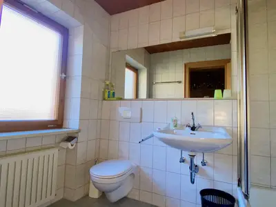 FeWo 2 'Dachstudio' - Badezimmer