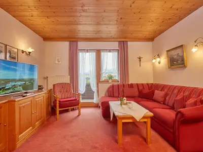 Ferienwohnung für 4 Personen (44 m²) in Reit im Winkl 2/4