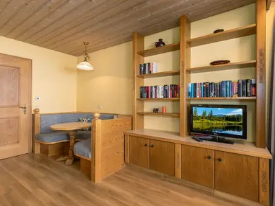 Berghof Apartment - Essbereich