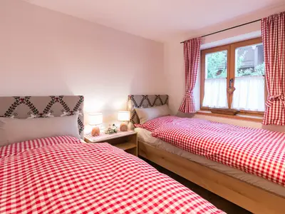 Schlafzimmer 2