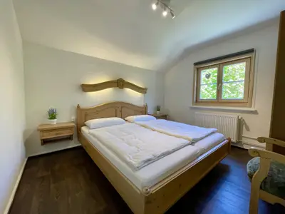 Schlafzimmer 2
