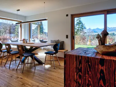 designchalets auf 685 bergstadl Eßbereich Terrasse