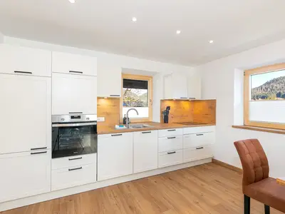Neue, vollausgestattete Küche